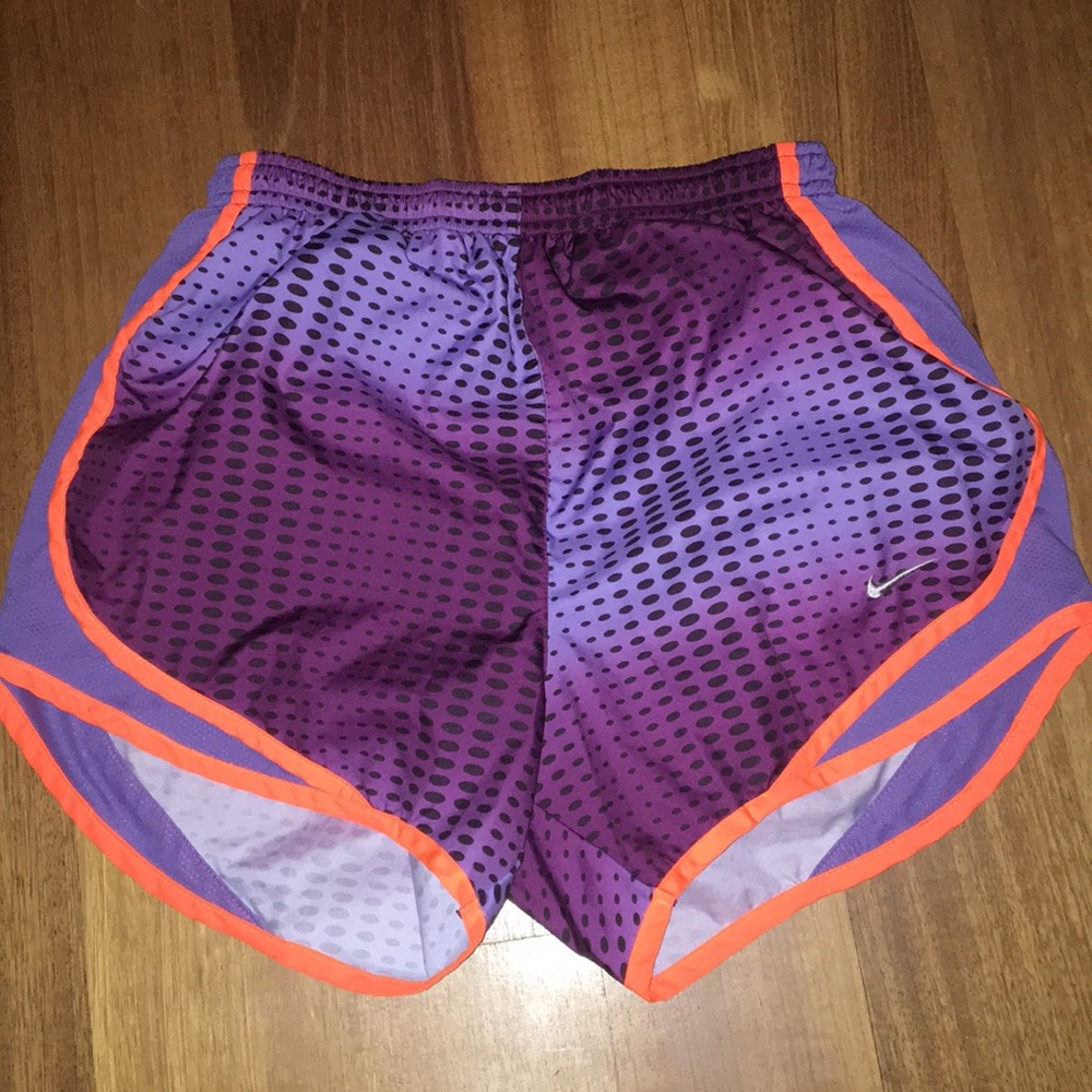 Running shorts